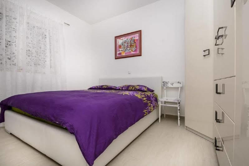 Princ Hrvoje 3*